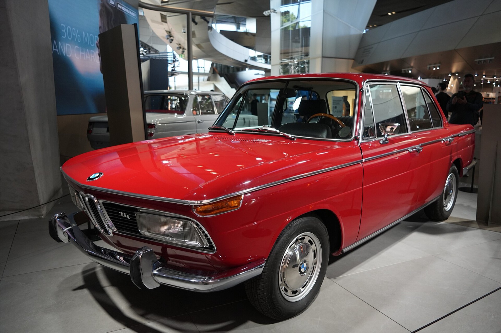 BMW 1500 “Neue Klasse” — 2000 tii