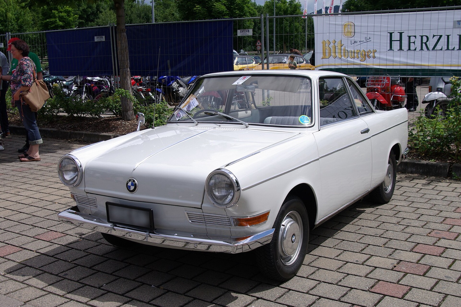 BMW 700 — 700 Sport / CS