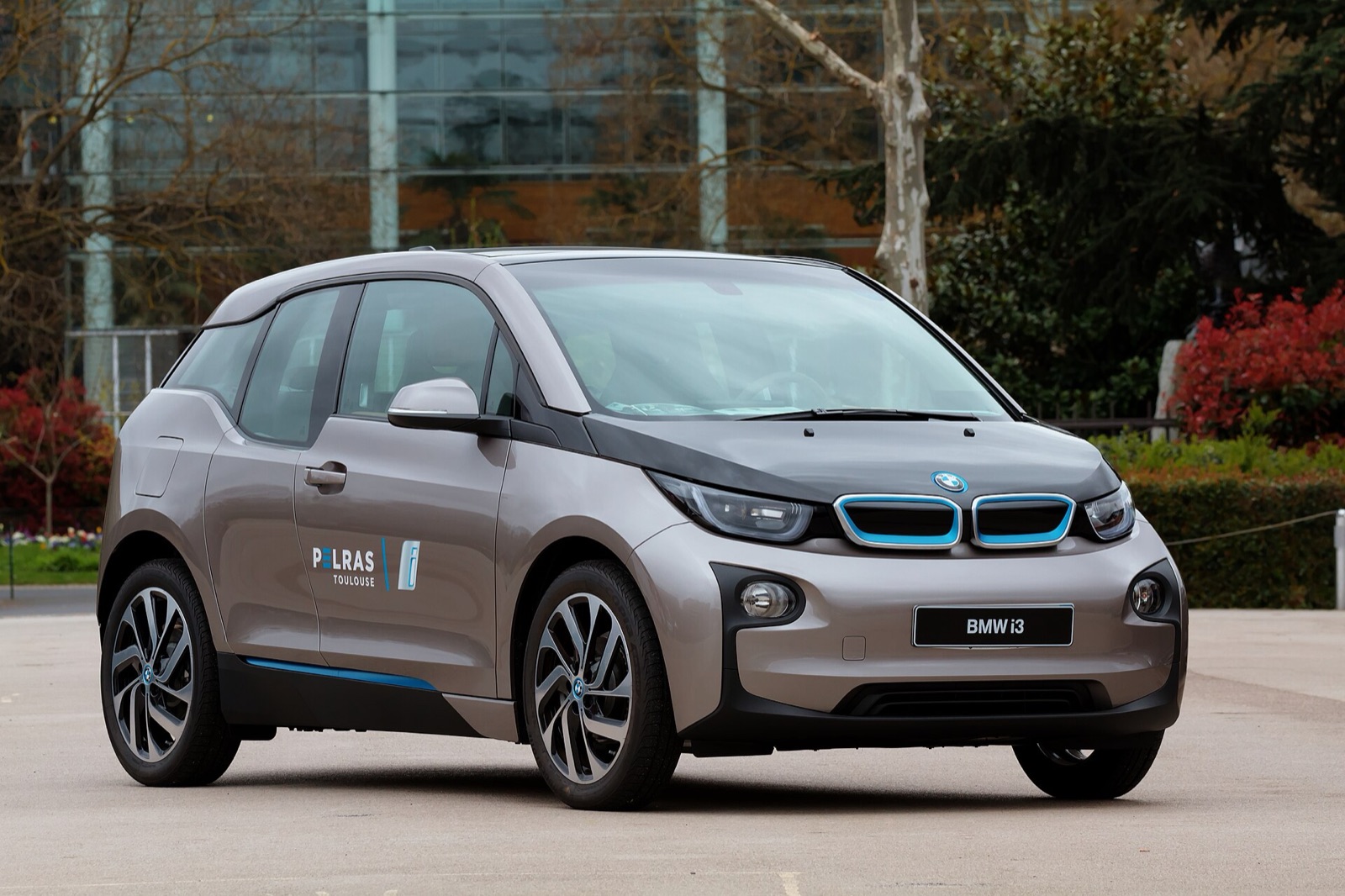 BMW i3